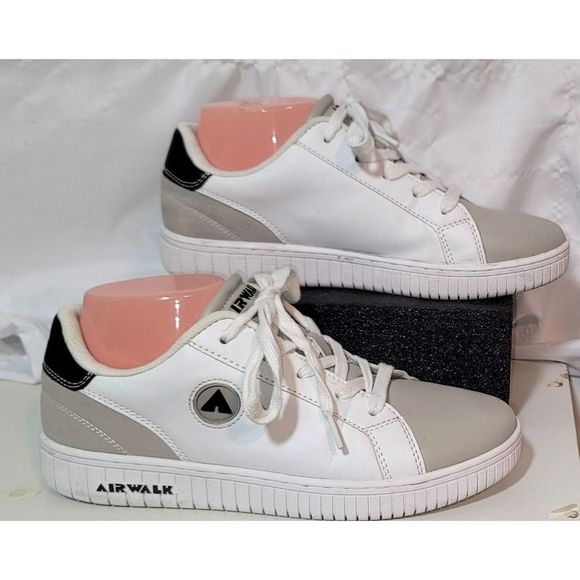 airwalk tennis shoes